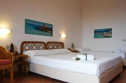 Hotel Onda Marina San Teodoro  San Teodoro (Sardinia)